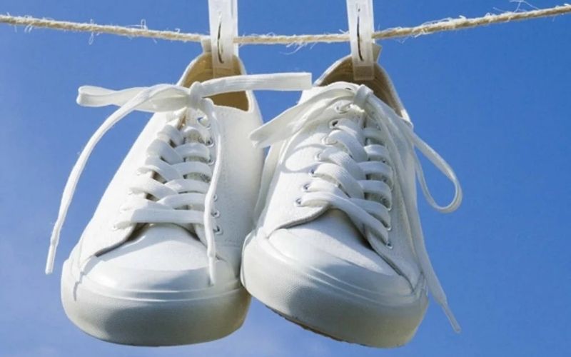10 Sai Lầm Khiến Giày Nhanh Hỏng Mà Nhiều Người Không Nhận Ra