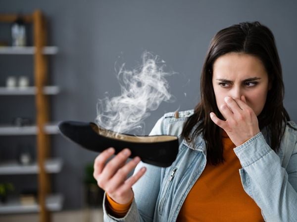 Làm Sao Để Giày Da Không Bị Hôi Trong Mùa Nóng? Giữ Giày Luôn Thơm Và Bền Đẹp